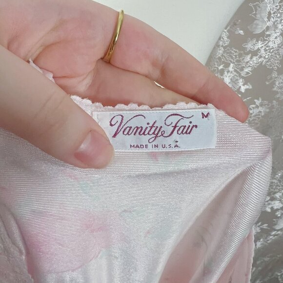 Vintage Vanity Fair Light Pink Floral Button Up Night Dress Coquette Size M - Picture 6 of 8